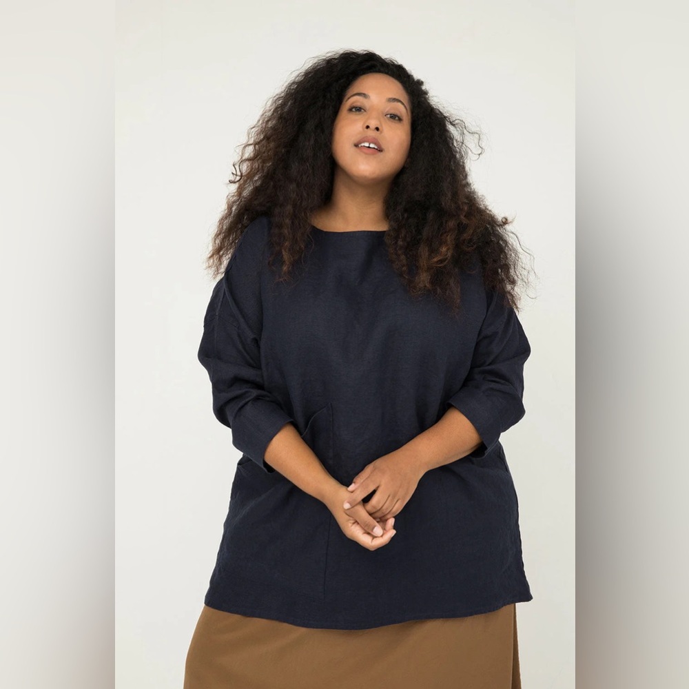Elizabeth Suzann Long Sleeve Harper Tunic - Navy Linen - OSM